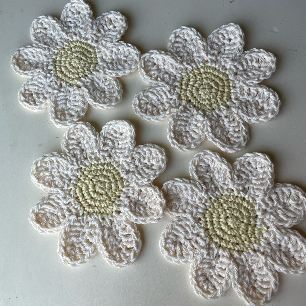 Crochet Daisy Coasters